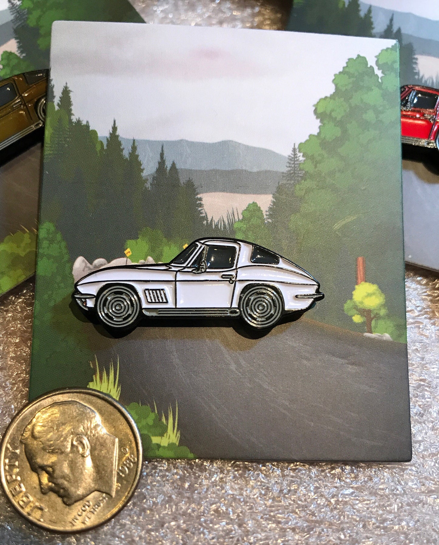 C2 #Corvette #Stingray #coupe Baked #Enamel lapel pin badge car pins WHITE
