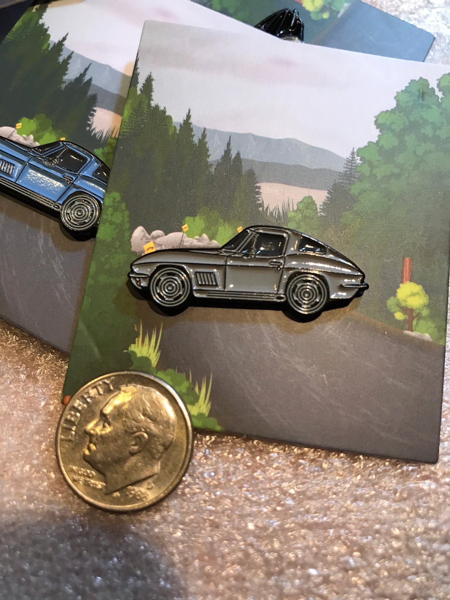 C2 #Corvette #Stingray #coupe Baked #Enamel lapel pin badge car pins SILVER