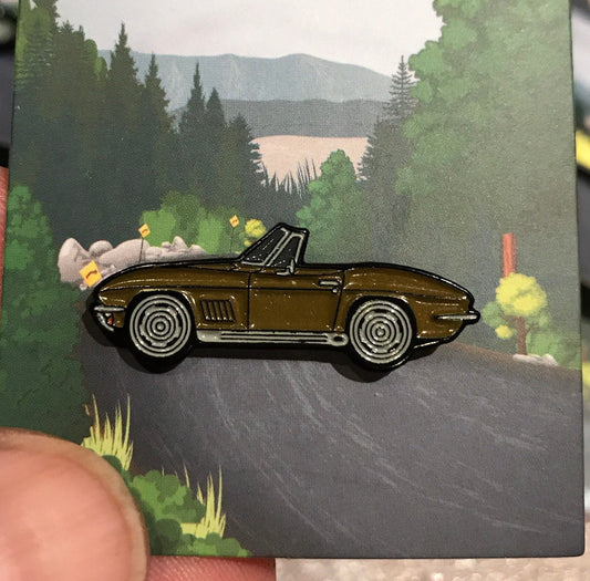 C2 #Corvette #Stingray #convertible Baked #Enamel lapel pin badge car pins GOLD