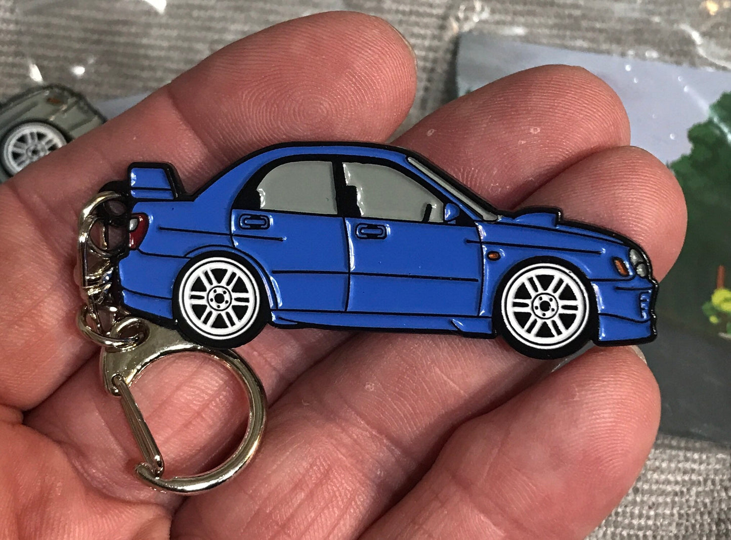 Keychain FOR Subaru WRX Sti Bug Eye Enamel on Metal Keychains in 6 colors